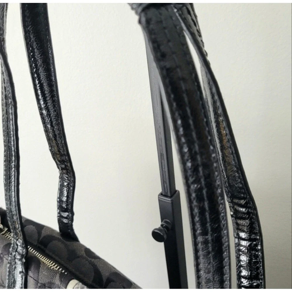 Coach Signature Stripe Tote F25706 Snake-Embossed Panel Black Gray‎ Canvas